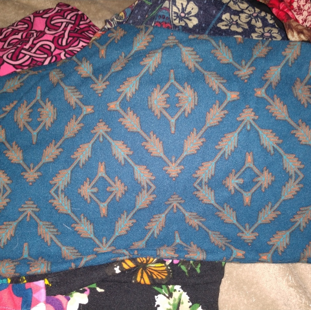 Lularoe arrow os